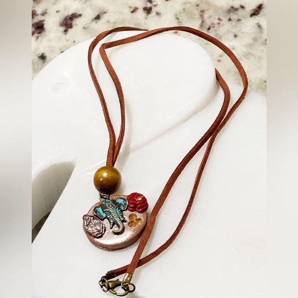 Ganesha Lord Hindu God Luck, Prosperity and protection Necklace - Picture 7 of 10